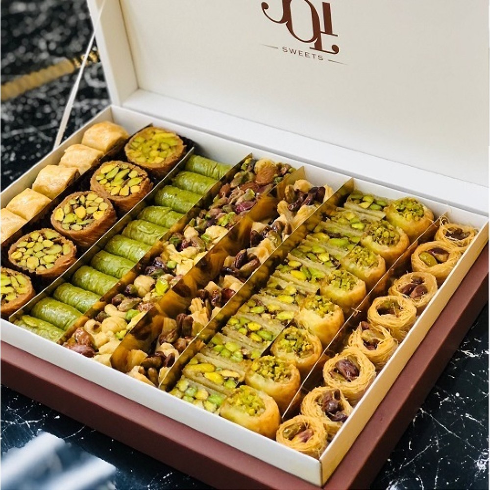 Assorted Arabic Sweets Extra 750g